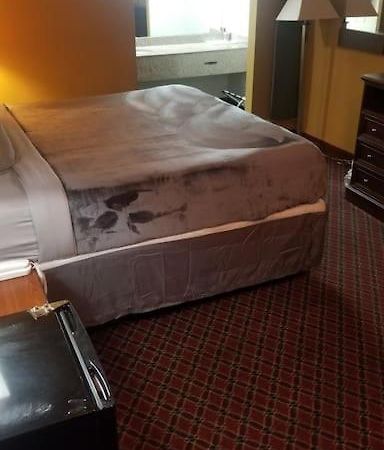 Hotel 2 Queens Hotel Room 130 Booking Stillwater Zewnętrze zdjęcie